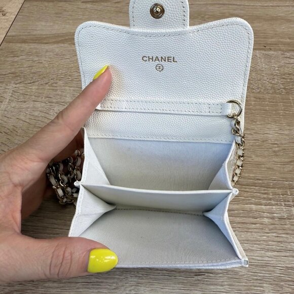 Chanel White Quilted Caviar Mini Wallet on Chain - Picture 3 of 8